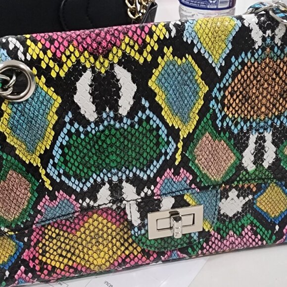 Multi color Snake Print Chin Crossbody NWT - Picture 1 of 4